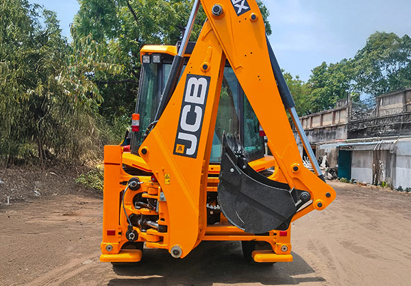 JCB 3DX
